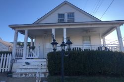 Pre-foreclosure in  3RD AVE Avon By The Sea, NJ 07717