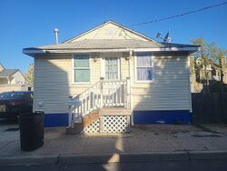 Pre-foreclosure Listing in ATLANTIC ST HIGHLANDS, NJ 07732