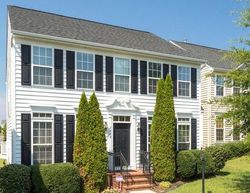 Pre-foreclosure in  FIVE FATHOM CIR Woodbridge, VA 22191