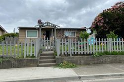 Pre-foreclosure in  F ST SE Auburn, WA 98002