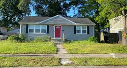Pre-foreclosure in  AVALON AVE Chesapeake, VA 23324