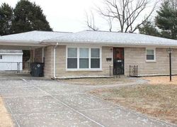 Pre-foreclosure in  TAYLOR AVE Evansville, IN 47714