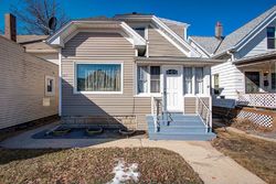 Pre-foreclosure in  S 76TH ST Milwaukee, WI 53219