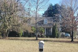 Pre-foreclosure in  ARCHIBALD RD Chesnee, SC 29323