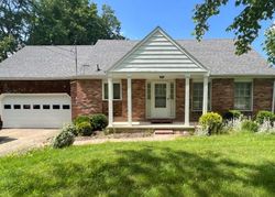 Pre-foreclosure Listing in DARROW RD VERMILION, OH 44089