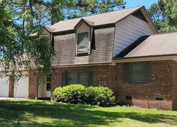 Pre-foreclosure in  BAYWATER DR Fayetteville, NC 28304