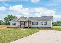 Pre-foreclosure in  PLAINFIELD DR Shelby, NC 28150
