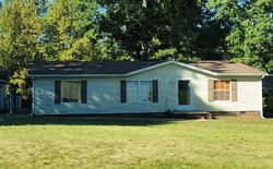 Pre-foreclosure in  EASTGATE DR Statesville, NC 28625