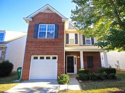 Pre-foreclosure in  HOLLAND PARK LN Charlotte, NC 28277