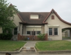 Pre-foreclosure in  S SAXET DR Corpus Christi, TX 78408