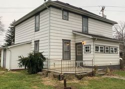 Pre-foreclosure in  LIMESTONE VALLEY RD White Cottage, OH 43791