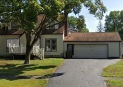 Pre-foreclosure in  ARDEN BLVD Youngstown, OH 44511