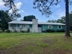 Pre-foreclosure in  US HIGHWAY 331 N Laurel Hill, FL 32567