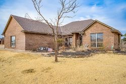 Pre-foreclosure in  CALLAHAN WAY NE Piedmont, OK 73078