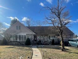 Pre-foreclosure in  LENAPE AVE Elkins Park, PA 19027