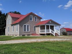 Pre-foreclosure in  STATE ROUTE 13 Marissa, IL 62257