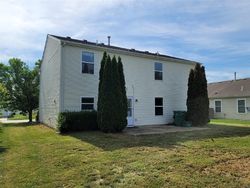 Pre-foreclosure in  FALLING LEAF WAY Mascoutah, IL 62258