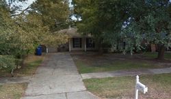 Pre-foreclosure in  RIVIERA DR Slidell, LA 70458
