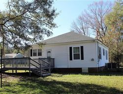 Pre-foreclosure in  HOLLYDALE CIR Lancaster, SC 29720