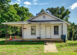 Pre-foreclosure in  STALLINGS RD Greenville, SC 29611