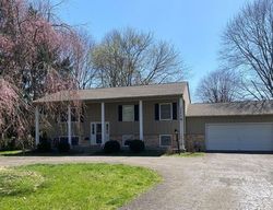Pre-foreclosure in  LYNBROOK ST SE Canton, OH 44720