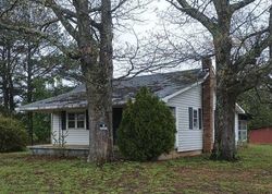 Pre-foreclosure in  CHERRY CHAPEL LOOP Savannah, TN 38372