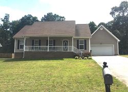 Pre-foreclosure in  SOUTHERN OAKS DR SE Cleveland, TN 37323