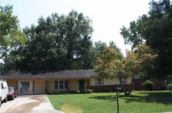 Pre-foreclosure in  LAWNDALE DR Memphis, TN 38109