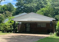 Pre-foreclosure in  LOEB ST Memphis, TN 38111