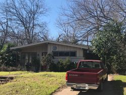Pre-foreclosure in  KENILWORTH DR Austin, TX 78723