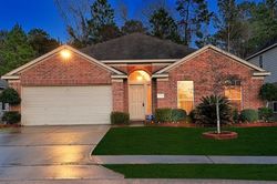 Pre-foreclosure in  PINE CROSSING DR Spring, TX 77373