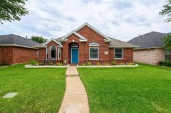 Pre-foreclosure in  REDWOOD LN The Colony, TX 75056