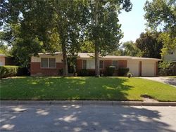 Pre-foreclosure in  RIDGEVIEW ST Fort Worth, TX 76119
