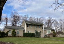 Pre-foreclosure Listing in ASHWOOD PL PARSIPPANY, NJ 07054