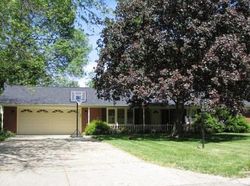 Pre-foreclosure in  RED COACH RD Dayton, OH 45429