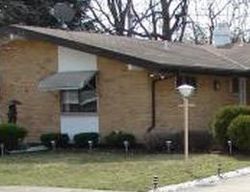 Pre-foreclosure in  VANIMAN AVE Dayton, OH 45426
