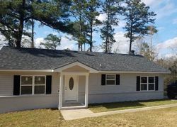 Pre-foreclosure in  RANCH HOUSE DR Semmes, AL 36575