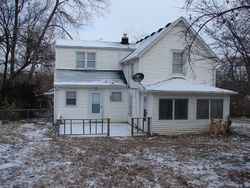 Pre-foreclosure in  S HEDGES AVE Independence, MO 64052