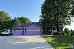 Pre-foreclosure in  HYLAND AVE Lakeville, MN 55044