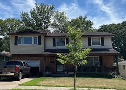 Pre-foreclosure in  WILSON AVE Saint Paul, MN 55106