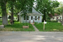 Pre-foreclosure in  2ND ST SW Faribault, MN 55021