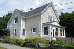 Pre-foreclosure in  2ND ST Leominster, MA 01453