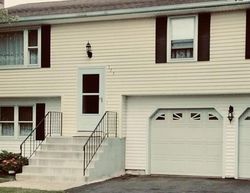 Pre-foreclosure in  SUMMIT ST Newington, CT 06111