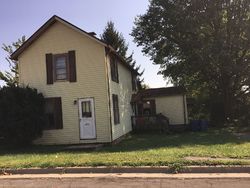 Pre-foreclosure in  SUMMIT AVE Glen Carbon, IL 62034