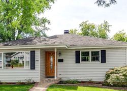 Pre-foreclosure in  N SHADDLE AVE Mundelein, IL 60060