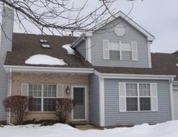 Pre-foreclosure in  BROOKHAVEN RD Gurnee, IL 60031