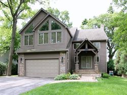 Pre-foreclosure in  N LAKE AVE Grayslake, IL 60030