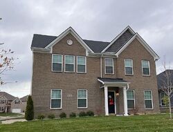 Pre-foreclosure in  WYNDOVER TRCE Louisville, KY 40245