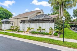 Pre-foreclosure in  SUMMERWINDS LN Jupiter, FL 33458