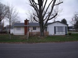 Pre-foreclosure in  E PARK ST Plainfield, IN 46168